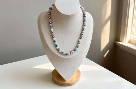 שרשרת חרוזי אקריל פסטלים 