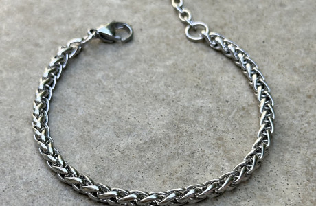 New! A perfect thick braided ankle bracelet