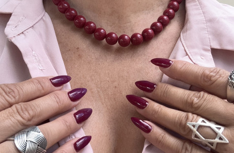 שרשרת חרוזי אקריל 