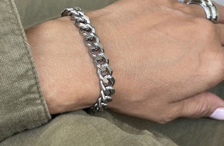 New classic gourmet! Stunning for man and woman