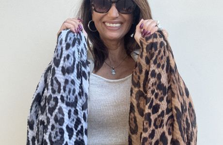 צעיף דק ארוך מנומר