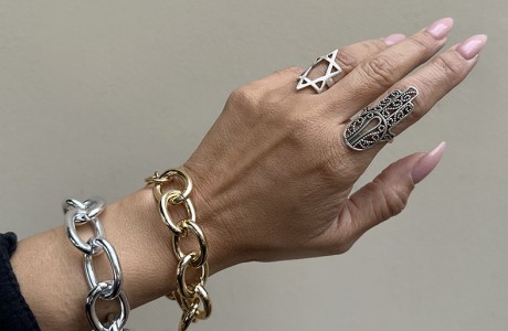 New!! A bracelet with perfect loops in silver or gold