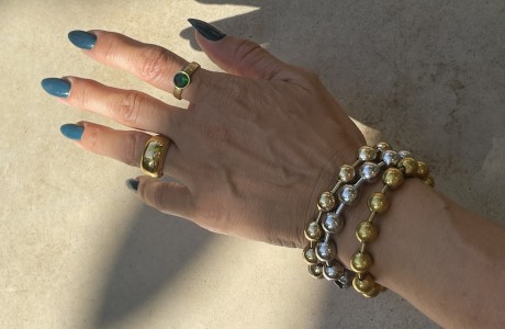 צמיד כדורים