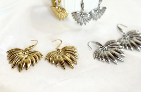 זוג עגילי פרח מניפה