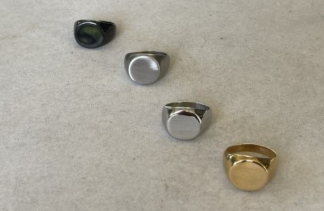 טבעת חותם עגולה בכסף , שחור או זהב