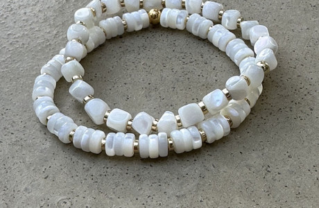 צמידי חרוזים