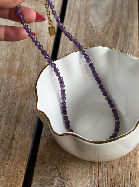 שרשרת אבני אמטיסט סגול