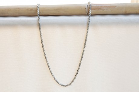 עובי השרשרת בתמונה 0.3 ס"מ מאיה אהרוני תכשיטים
