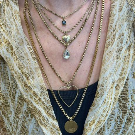 שרשרת השראה מרובעת תליון עגול