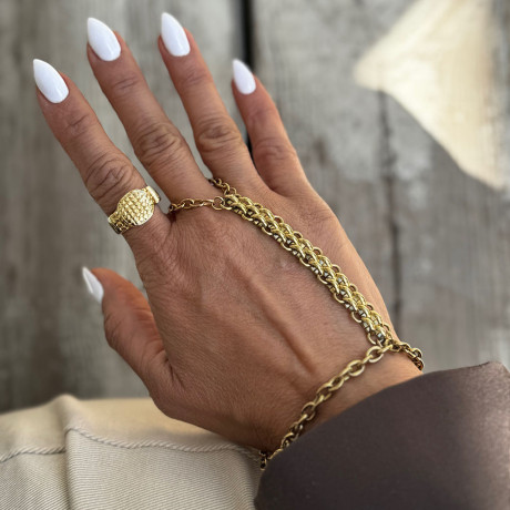 טבעת חותם מרוקעת ציפוי זהב 14 קארט 2 מיקרון