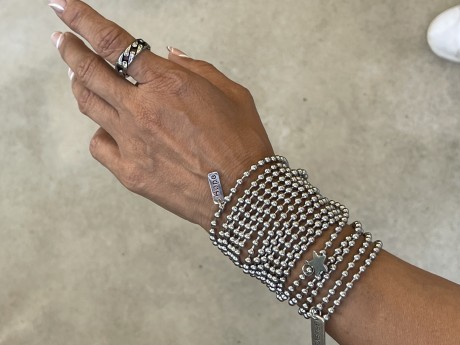 צמיד כדורים 18 ליפופים , מאיה אהרוני צמידים