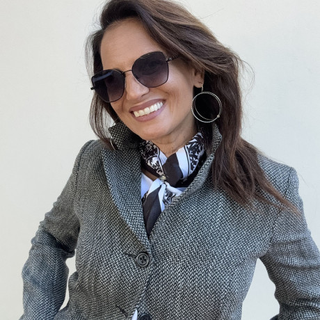 מטפחת טבעת גוון המטפחת שחור לבן הטבעת כסופה