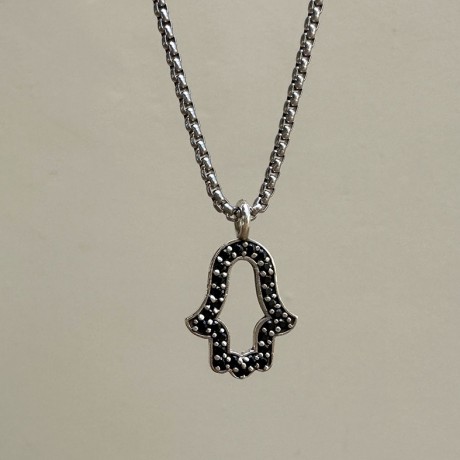 חמסה משובצת, מאיה אהרוני תכשיטים